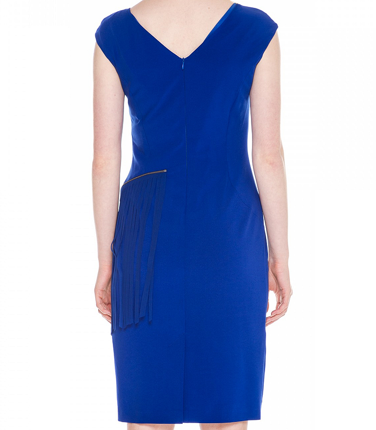 kobaltowa sukienka z frędzlami z tiulu marki Vito Vergelis