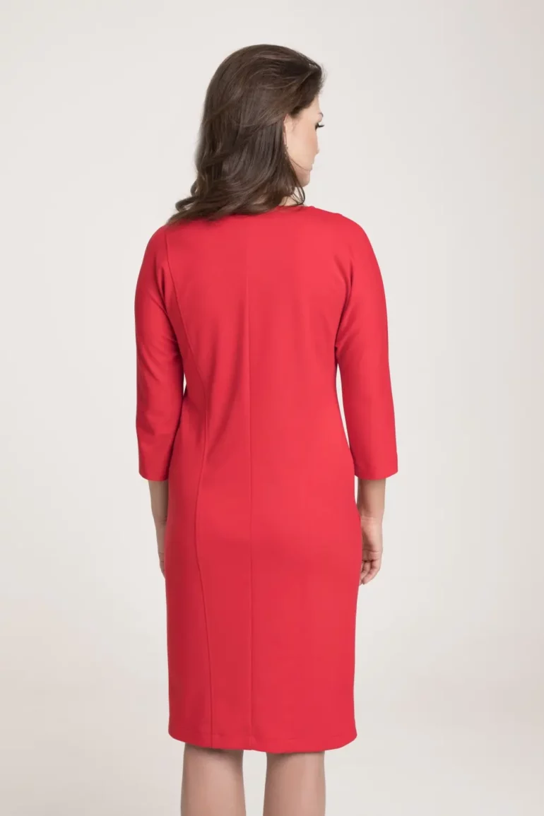sportowa dzianinowa czerwona sukienka z kieszeniami polskiej marki Vito Vergelis