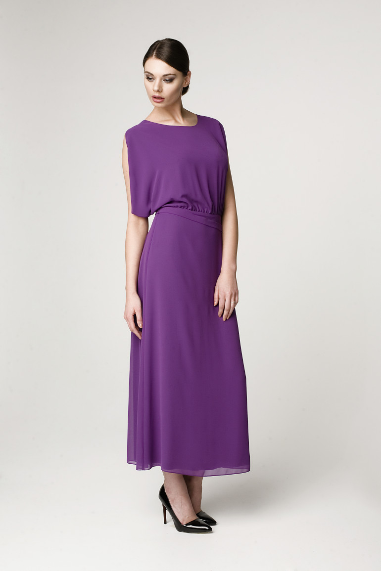 fioletowa sukienka szyfonowa długa polska marka Vito Vergelis maksi sukienka na lato