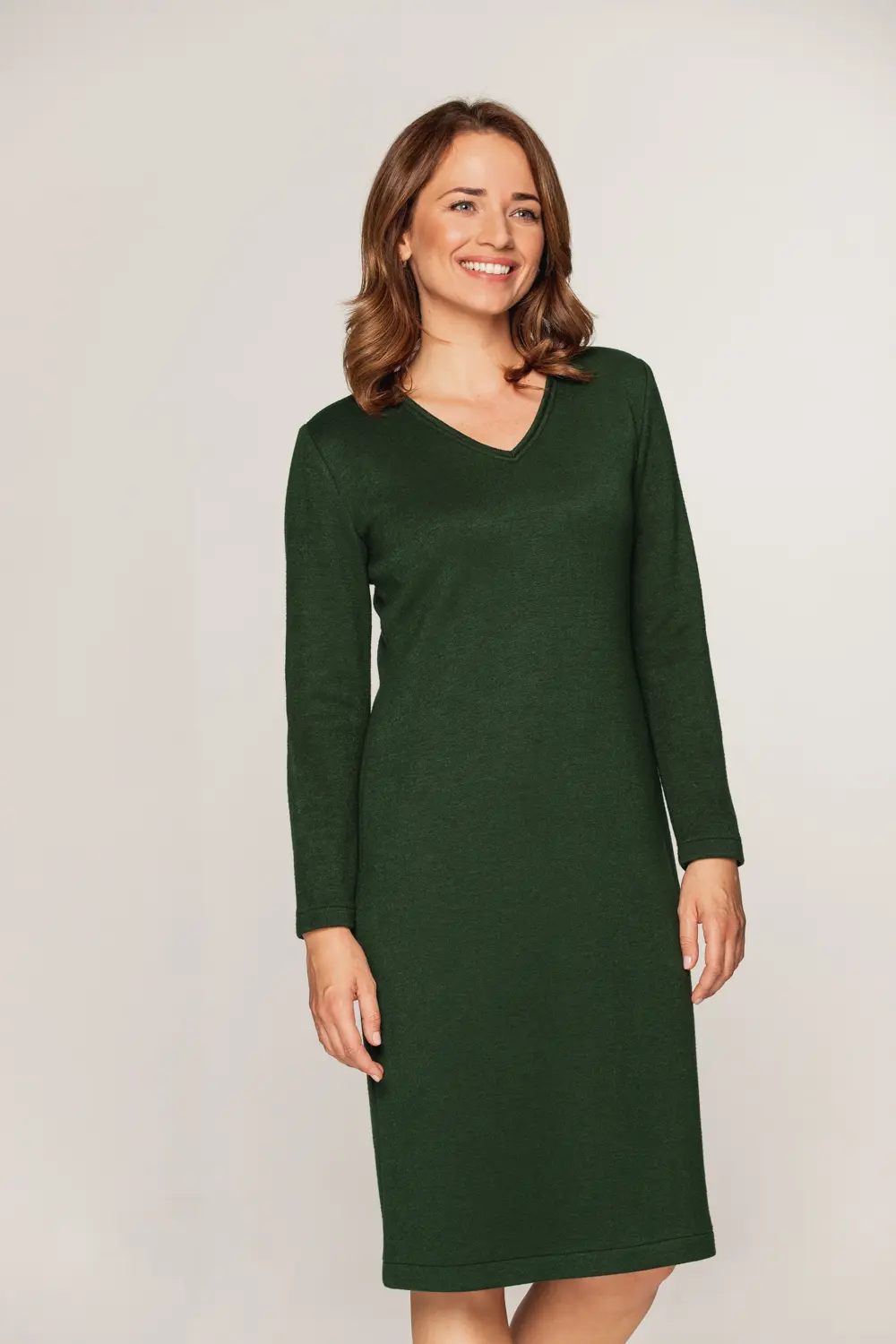 dzianinowa sukienka zielona ołówkowa polska marka sukienka swetrowa