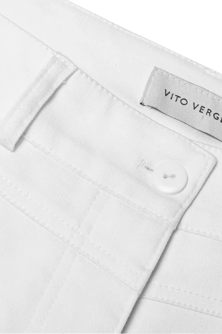 denimowe spodnie damskie białe z bawełną polska marka Vito Vergelis