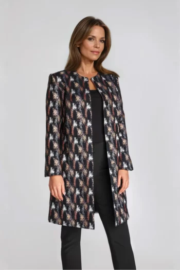 Linia wizytowa. Wzorzysty blezer z błyszczącą nitką polskiej marki Vito Vergelis