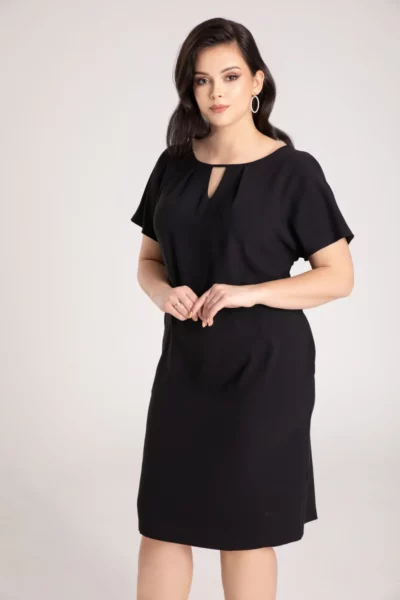 Czarna sukienka oversize
