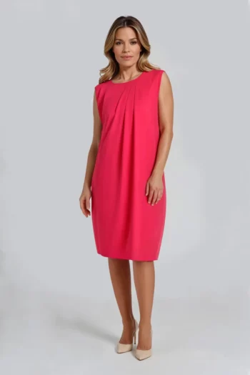 Czerwona sukienka z szyfonu bez rękawów nietaliowana sukienka wizytowa szyfonowa - Kolekcja wizytowa. Sukienka plus size Vito Vergelis.