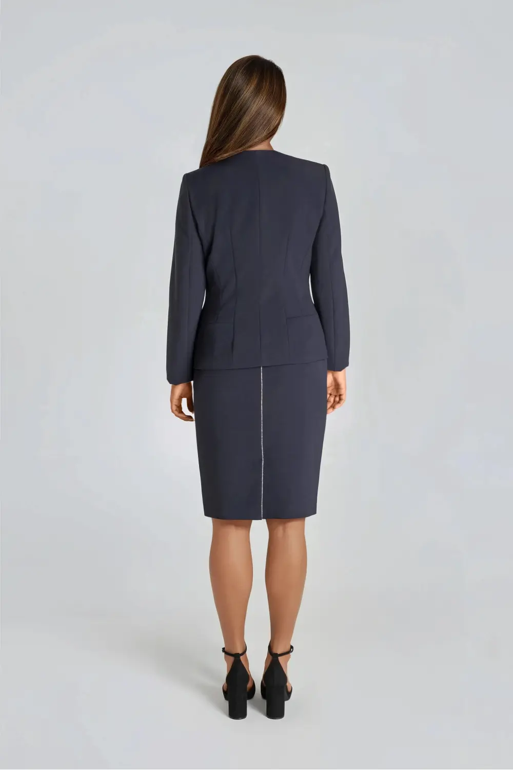 granatowy kostium wizytowy zakiet z tasma spodnica Vito Vergelis 6546 (4) granatowy kostium damski z ozdobną taśmą Vito Vergelis