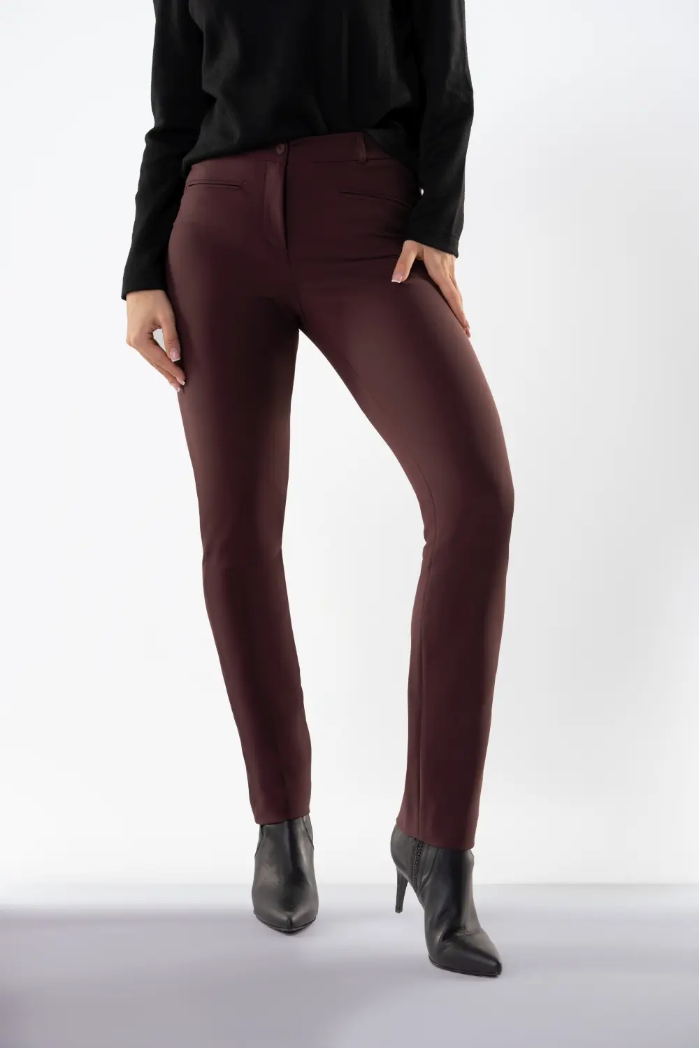 spodnie damskie burgund klasyczne z elastanem Vito Vergelis 4501 (2) Spodnie damskie z elastanem burgund bordo polska marka Vito Vergelis