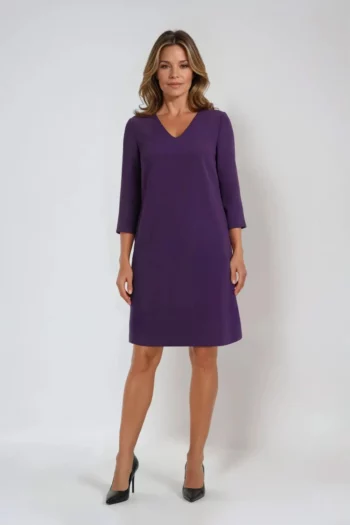 fioletowa sukienka w szpic litera A polska marka Vito Vergelis