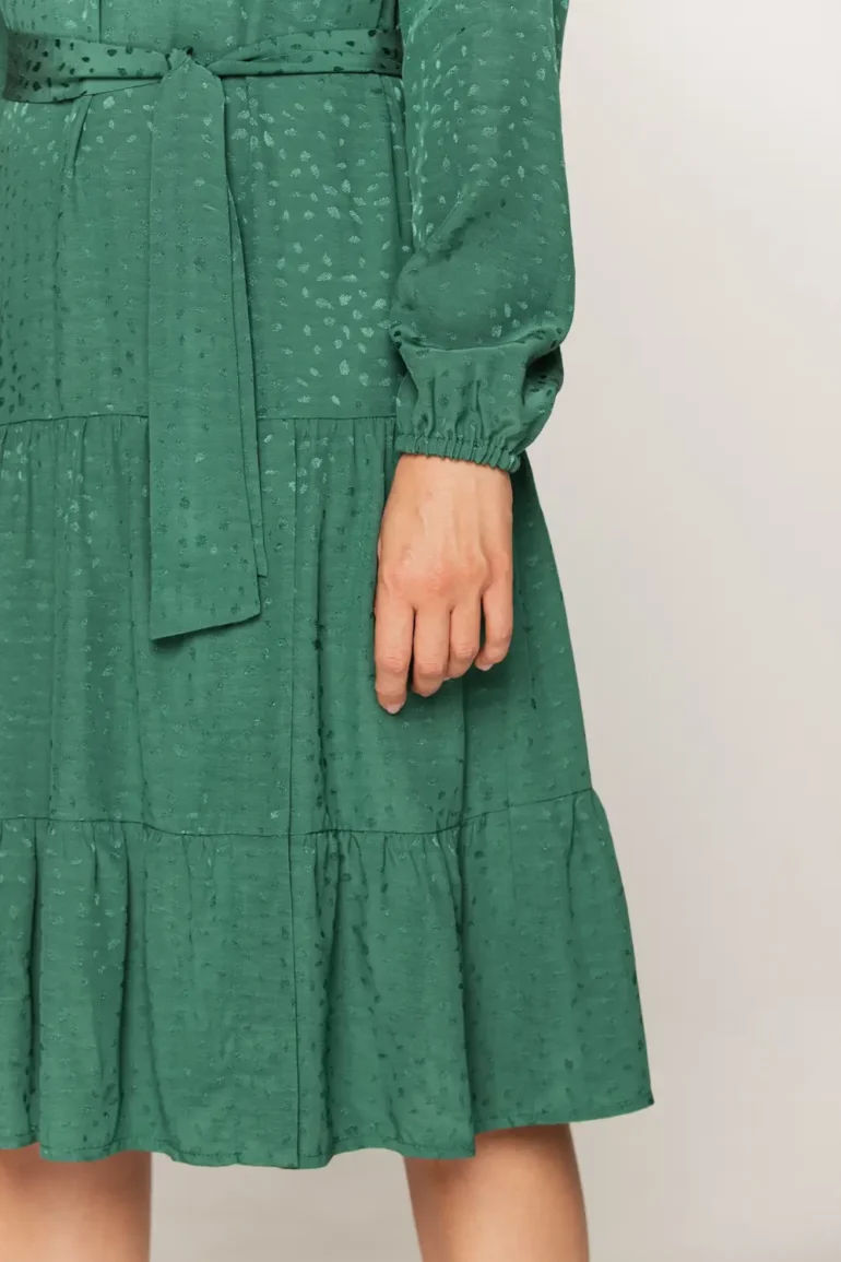 Sukienka z wiskozy z falbanami zielona polska marka Vito Vergelis